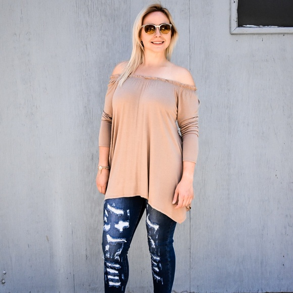 LONG SLEEVE SHARKBITE HEM TUNIC - Picture 4 of 7